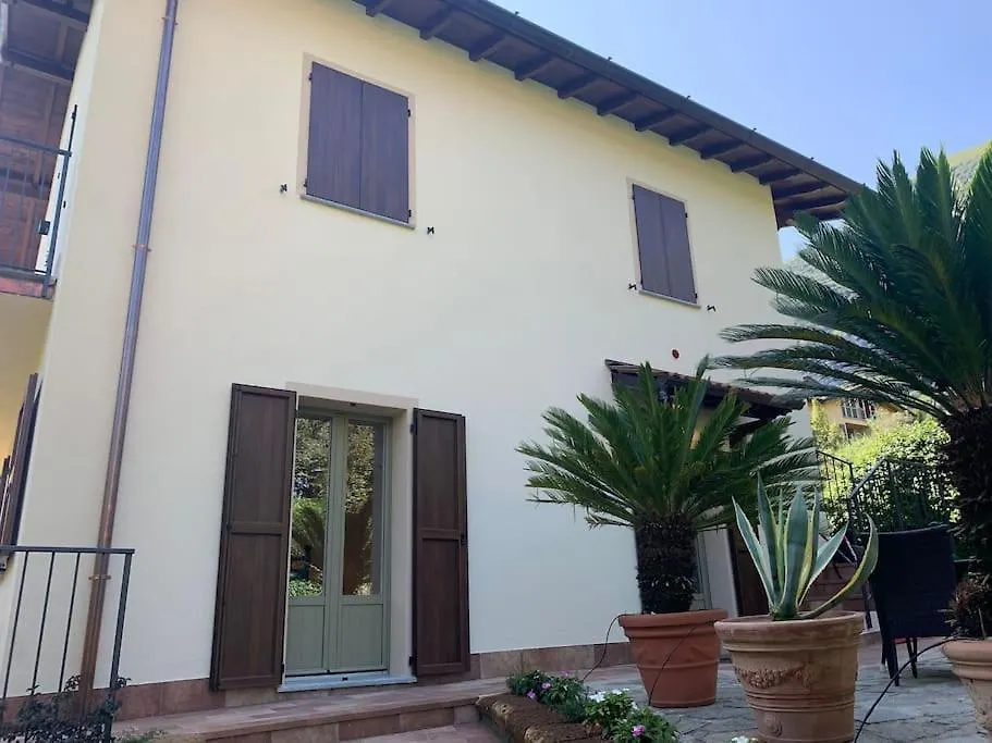 La Bolvedrina - Lake Como Villa Apartments - Garden & First Floor 트레메쪼