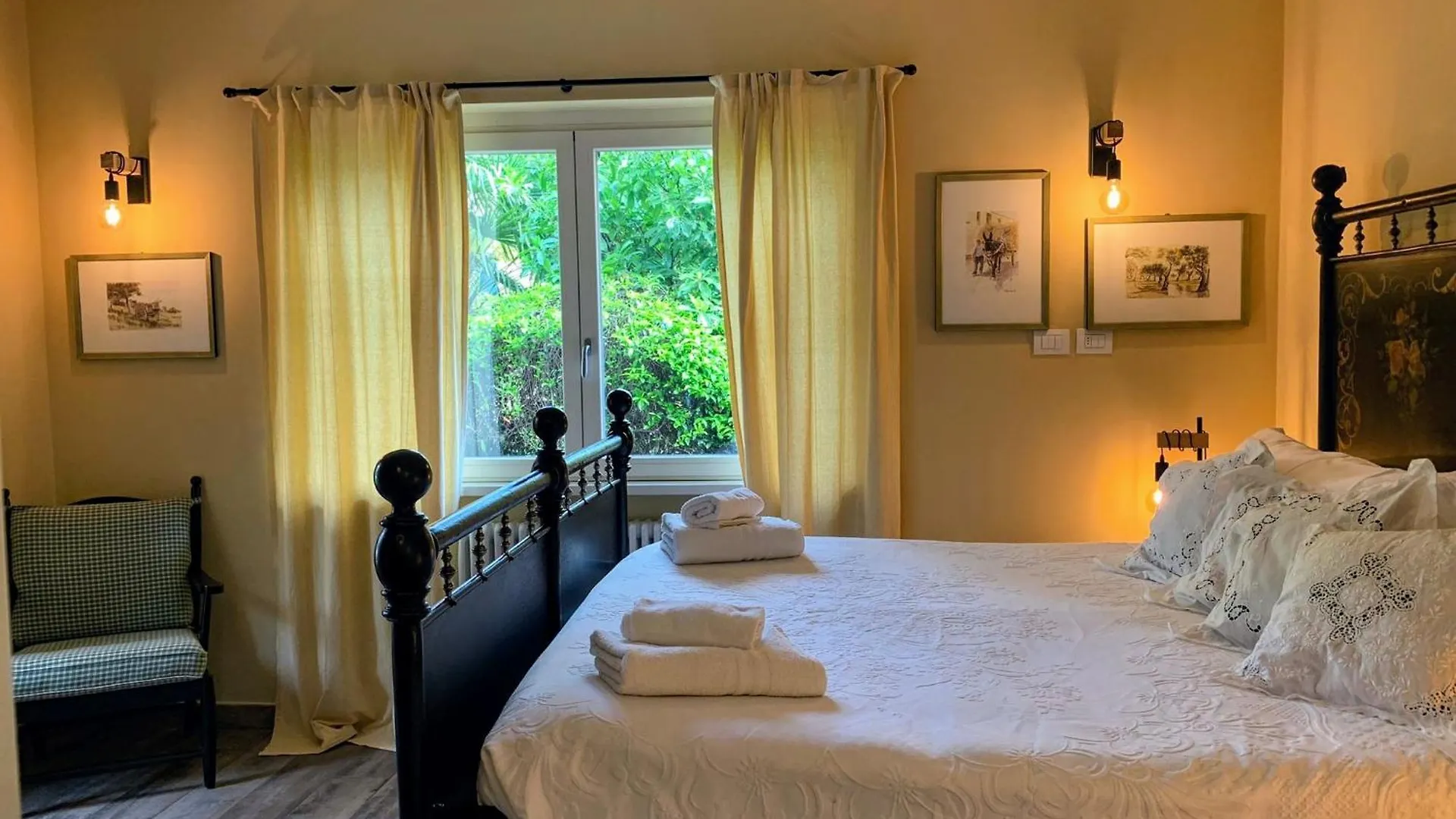 La Bolvedrina - Lake Como Villa Apartments - Garden & First Floor Tremezzo