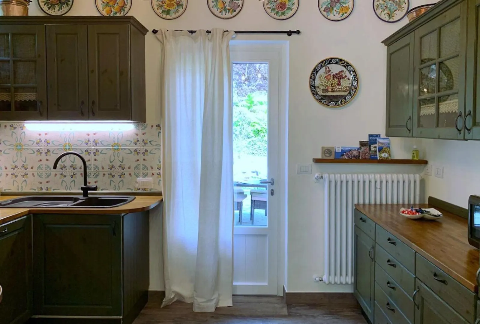 La Bolvedrina - Lake Como Villa Apartments - Garden & First Floor Tremezzo