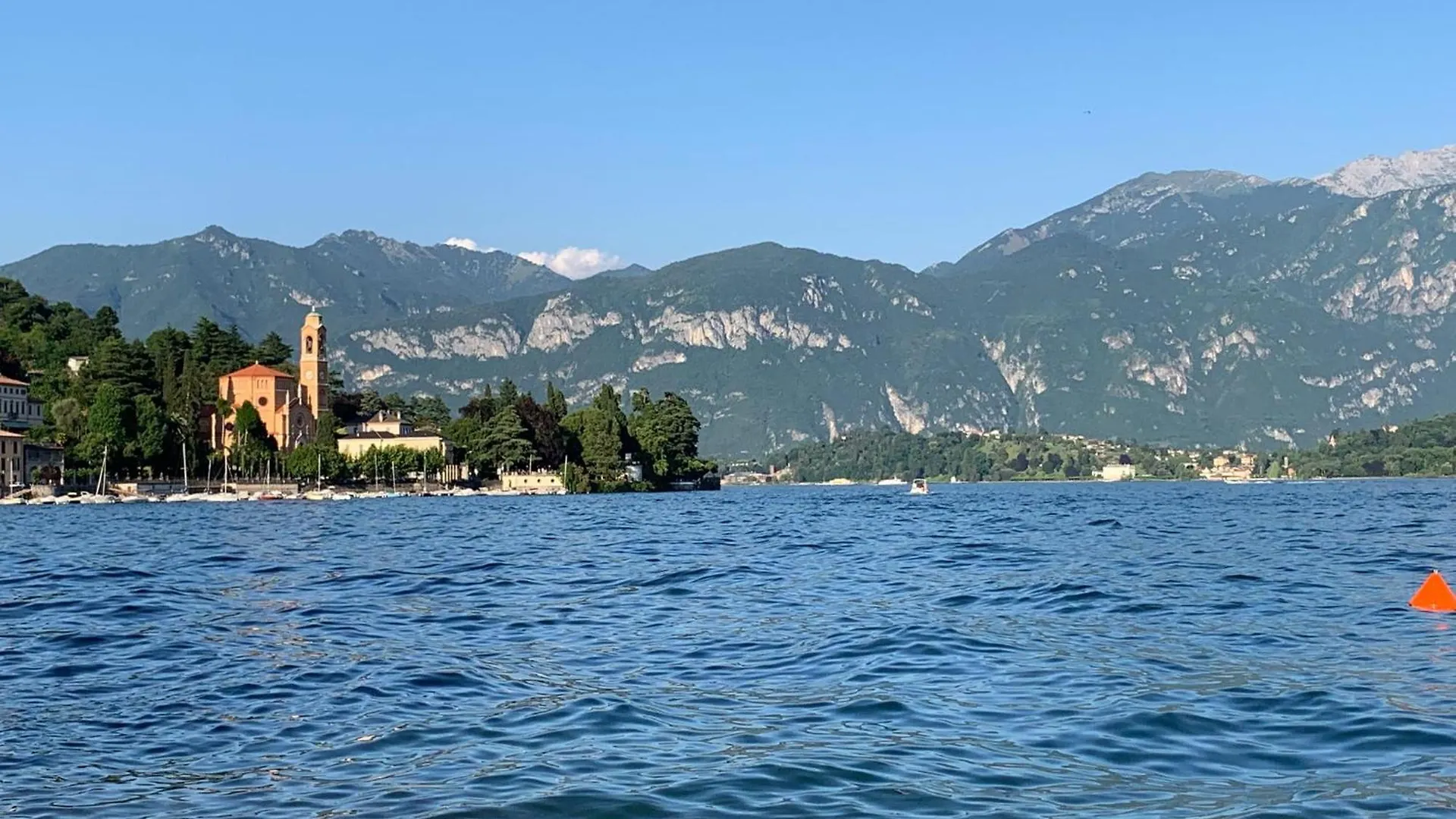 La Bolvedrina - Lake Como Villa Apartments - Garden & First Floor 트레메쪼 0*,  이탈리아