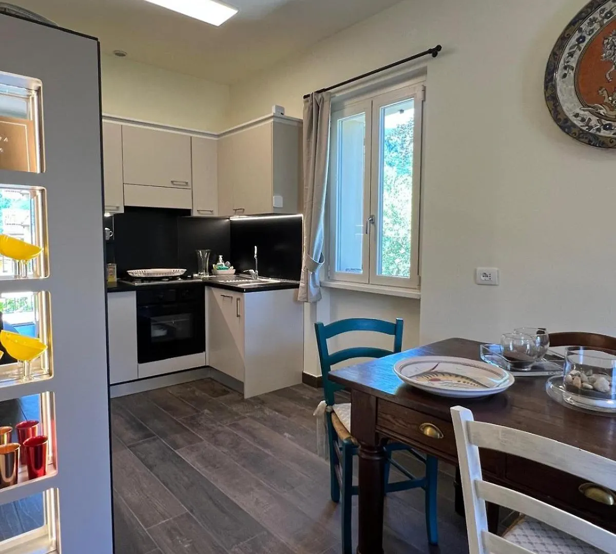 La Bolvedrina - Lake Como Villa Apartments - Garden & First Floor Tremezzo