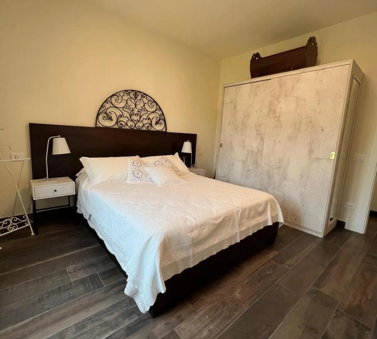 La Bolvedrina - Lake Como Villa Apartments - Garden & First Floor 트레메쪼